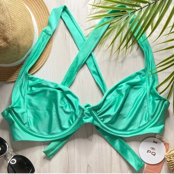 PQ Halter Underwire Emerald Bikini Top - Picture 2 of 7